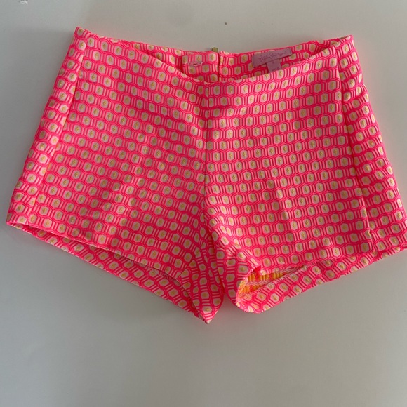 Lilly Pulitzer Shorts - Picture 2 of 5
